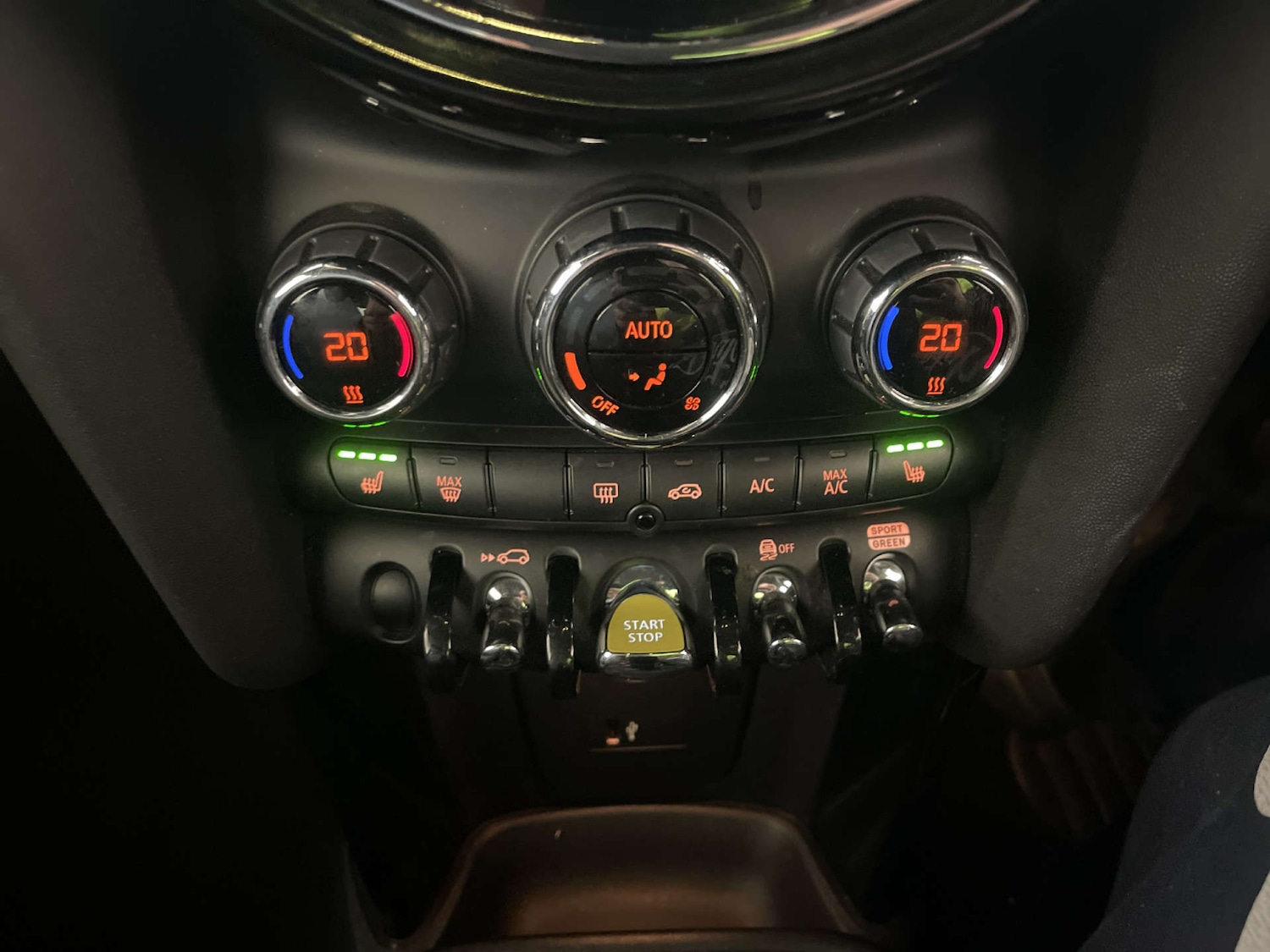 Used MINI Hatch 2022 for sale - 77920685: Photo 24