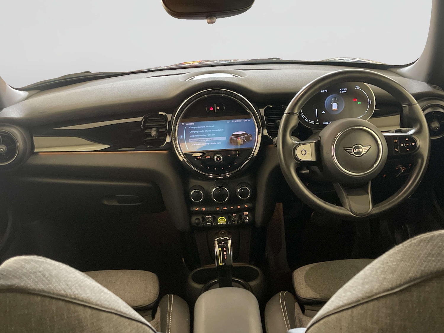 Used MINI Hatch 2022 for sale - 77920685: Photo 3