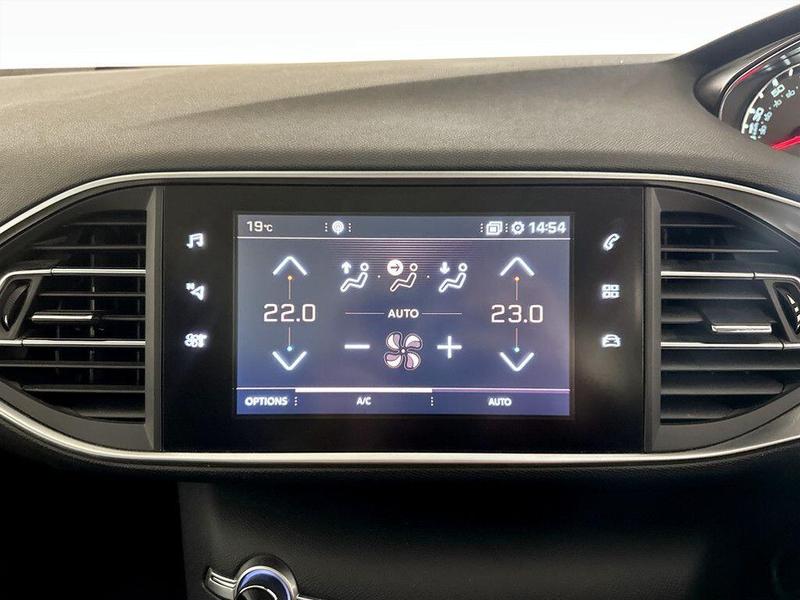 Used Peugeot 308 2018 for sale - 76603414: Photo 23