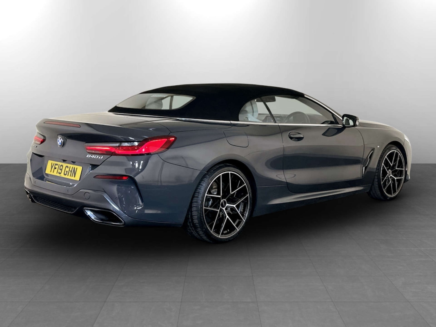 Used BMW 8 Series 2019 for sale - 77185775: Photo 10