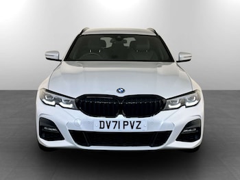 Used BMW 3 Series 2021 for sale - 77915407: Photo