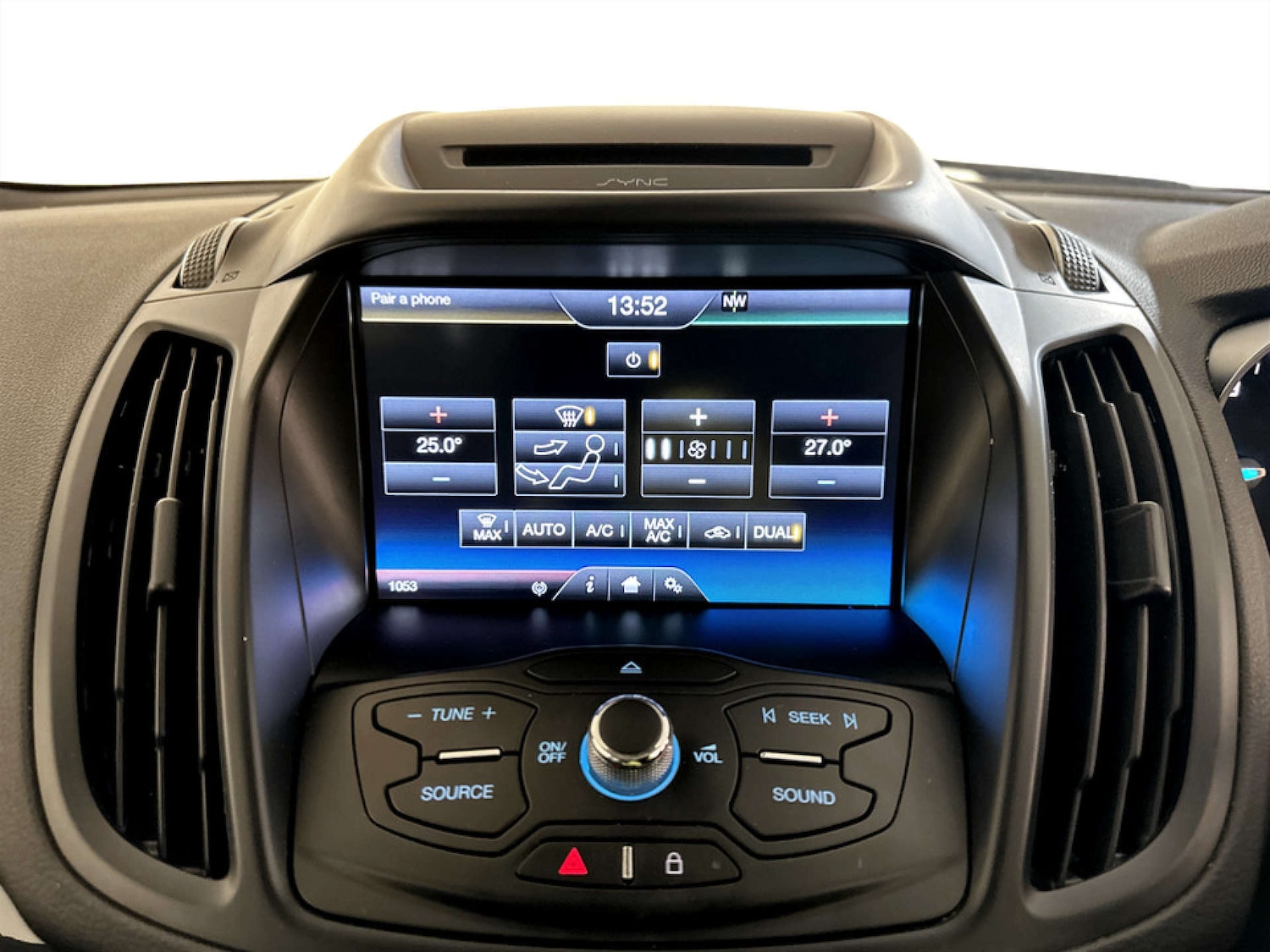 Used Ford Kuga 2016 for sale - 77227807: Photo 22