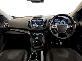 Used Ford Kuga 2016 for sale - 77227807: Photo