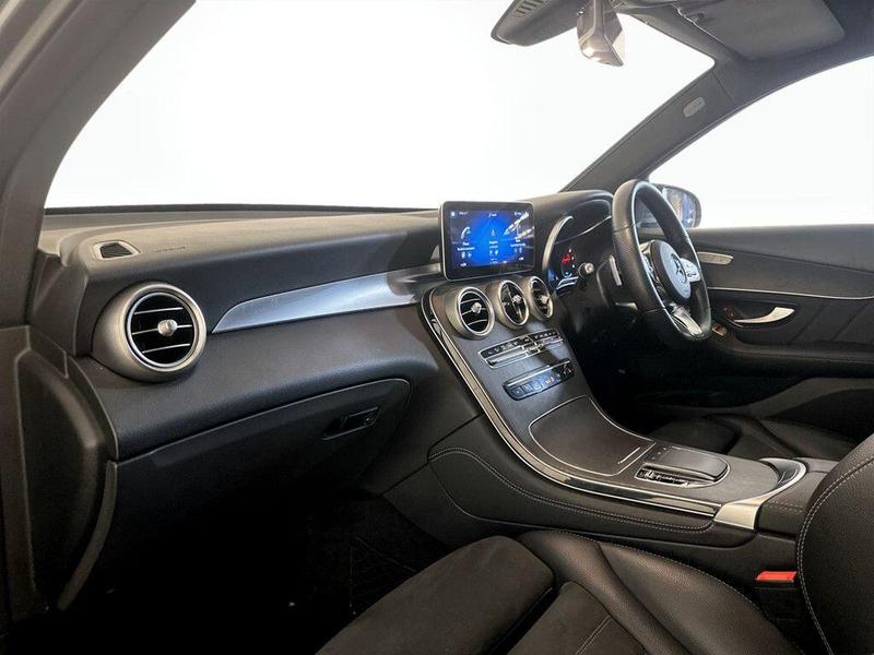 Used Mercedes-Benz GLC 2020 for sale - 75778862: Photo 12