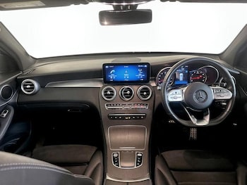 Used Mercedes-Benz GLC 2020 for sale - 75778862: Photo