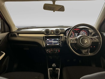 Used Suzuki Swift 2021 for sale - 78882916: Photo