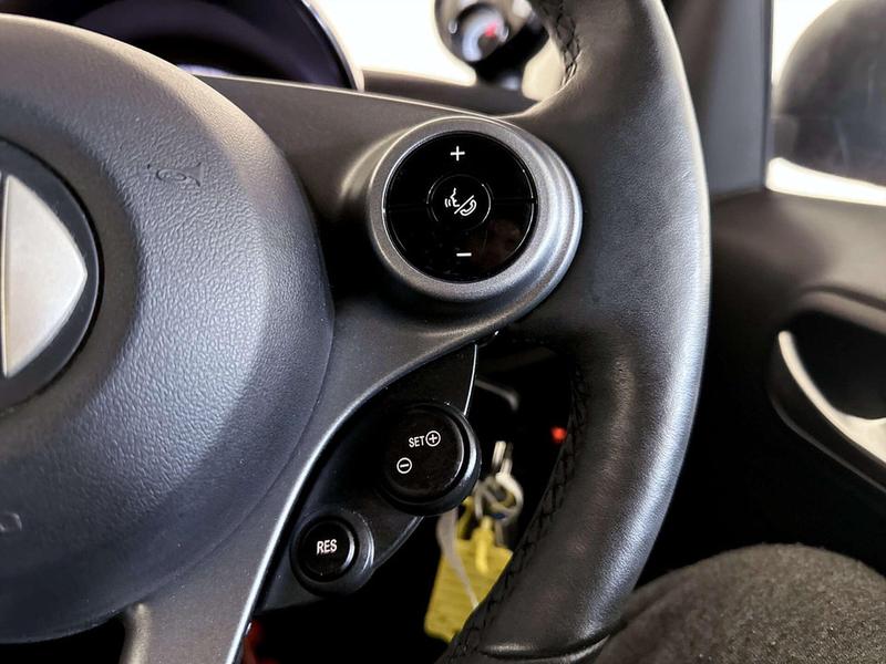 Used smart fortwo 2021 for sale - 77023013: Photo 18