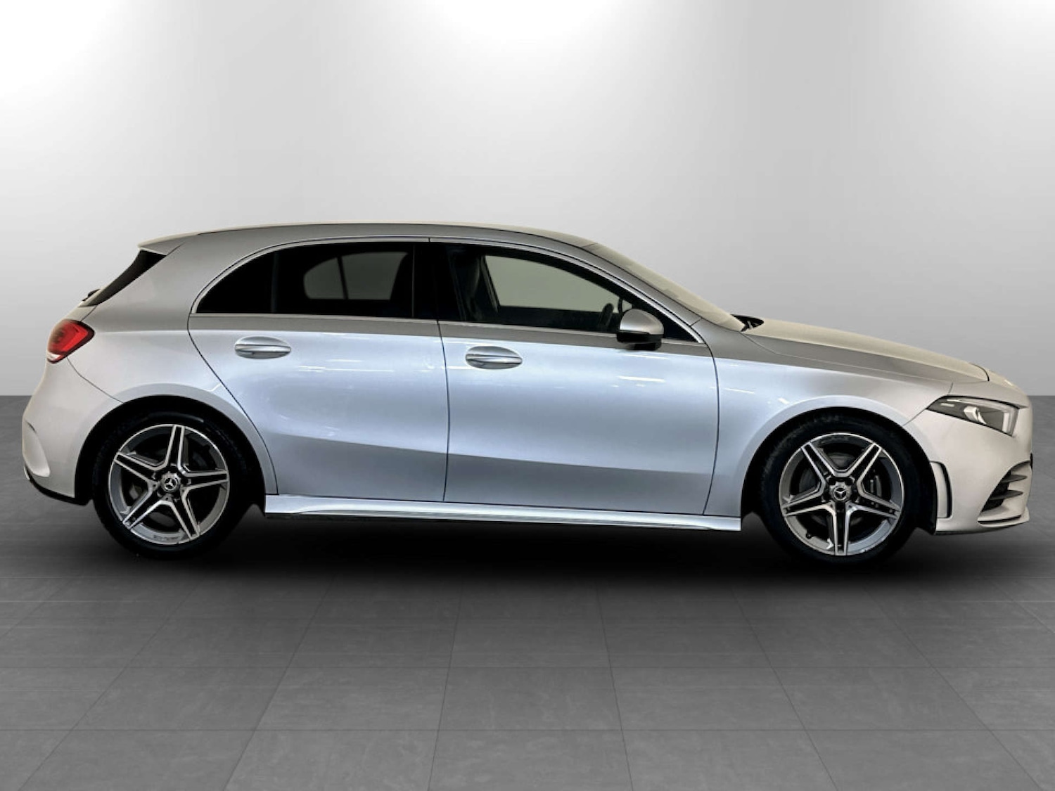 Used Mercedes-Benz A-Class 2020 for sale - 77667916: Photo 11