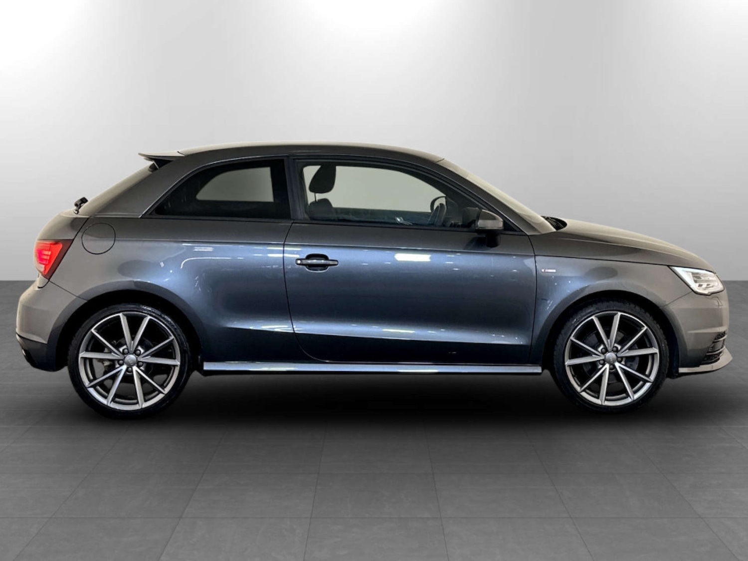 Used Audi A1 2017 for sale - 77186013: Photo 11