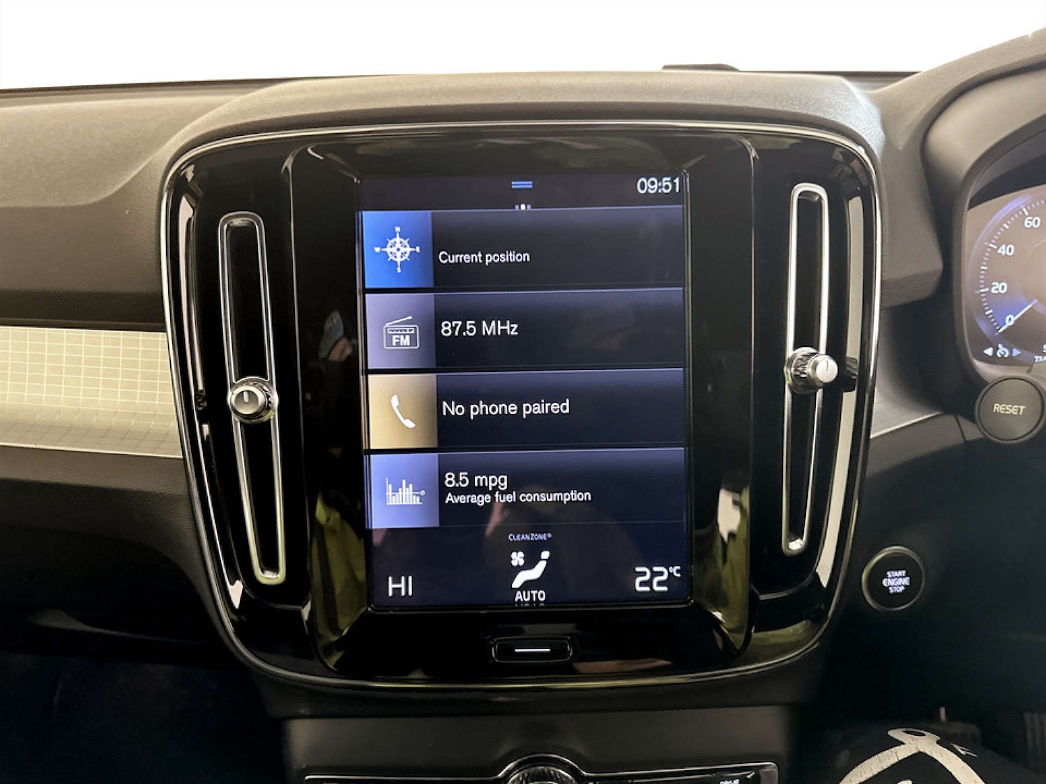 Used Volvo XC40 2022 for sale - 77378428: Photo 24