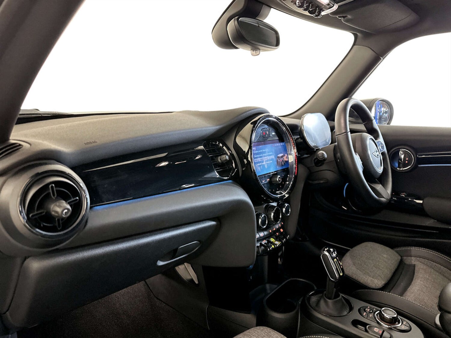 Used MINI Hatch 2023 for sale - 77581160: Photo 12