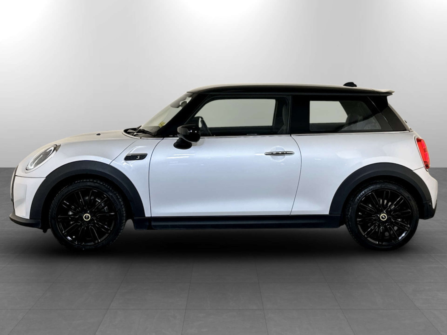 Used MINI Hatch 2023 for sale - 77581160: Photo 7