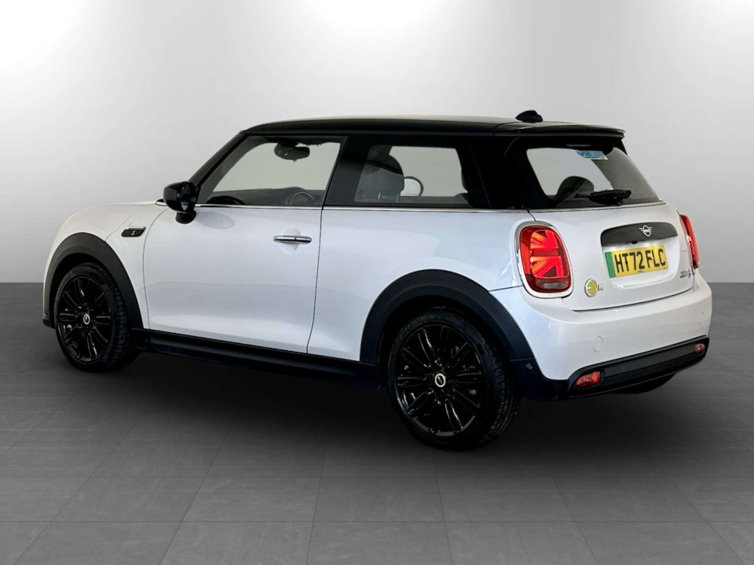 Used MINI Hatch 2023 for sale - 77581160: Photo 8