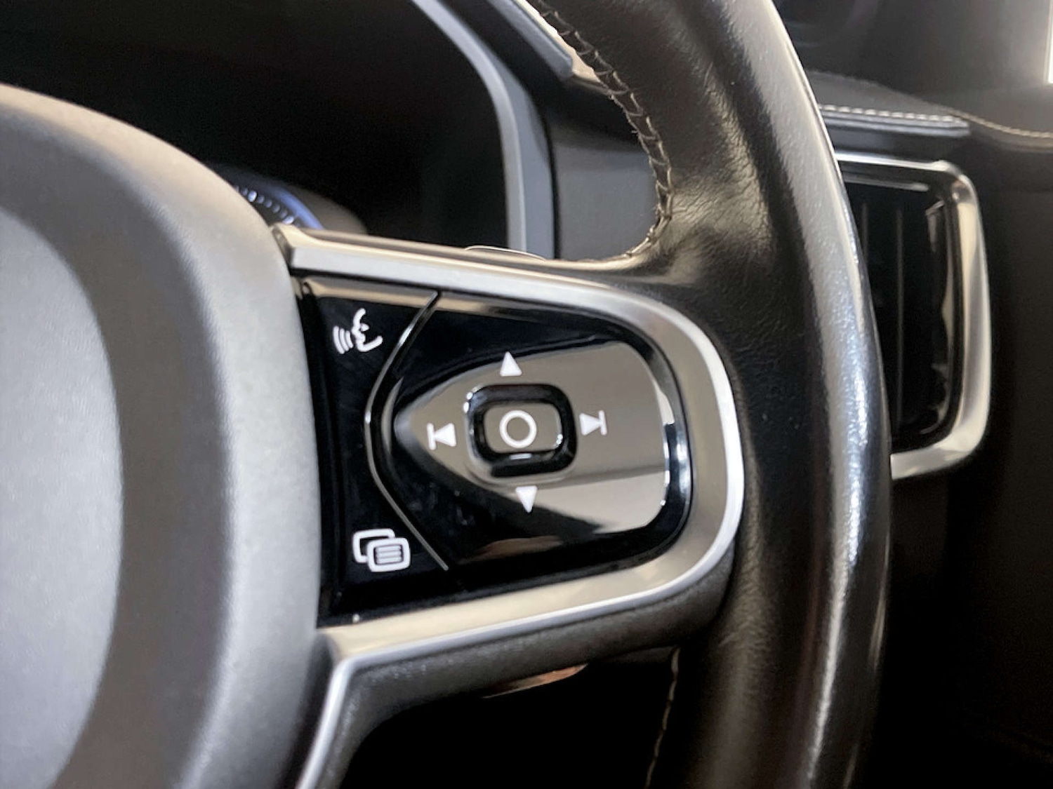 Used Volvo V90 2019 for sale - 77185751: Photo 19