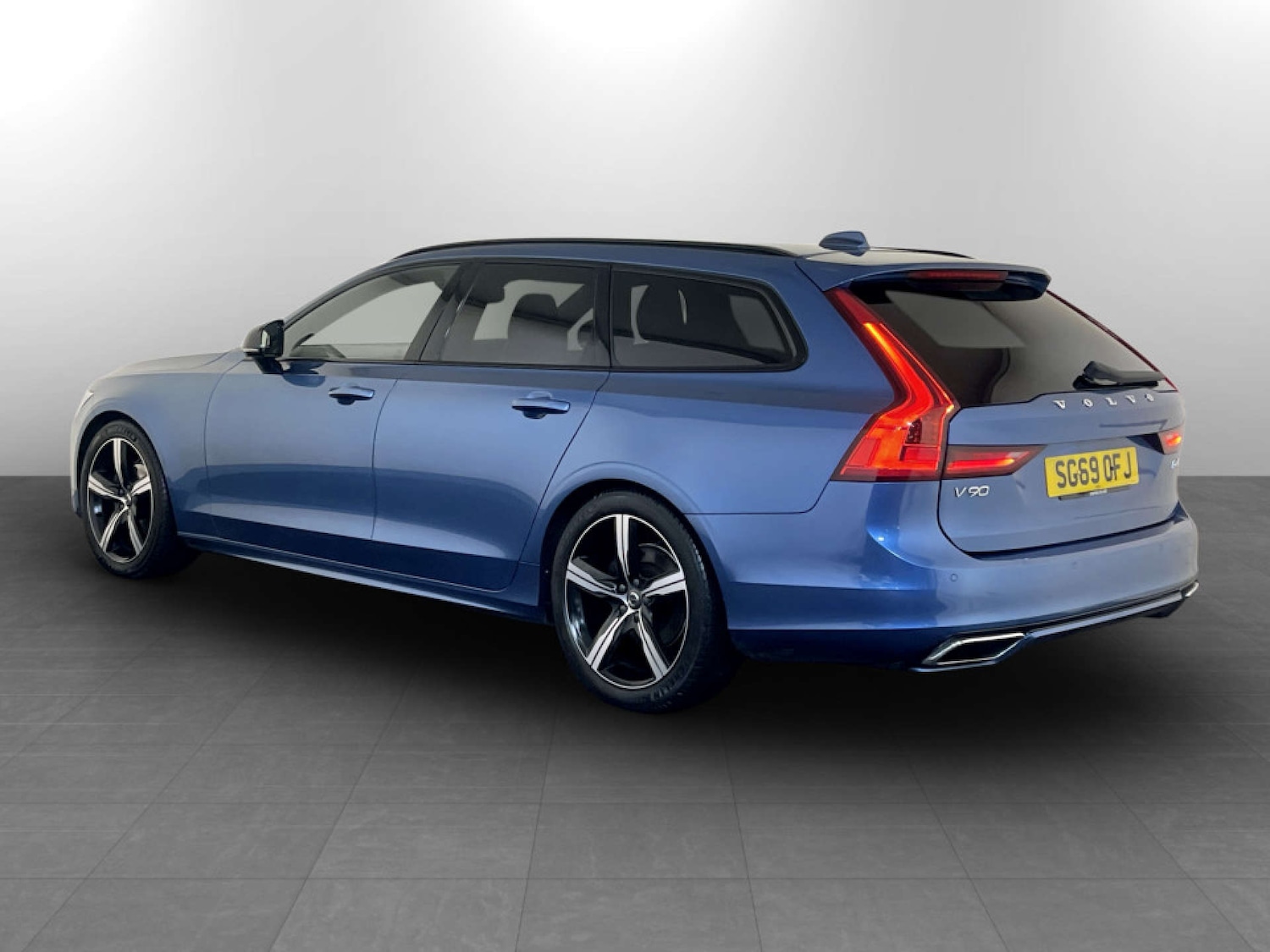 Used Volvo V90 2019 for sale - 77185751: Photo 8