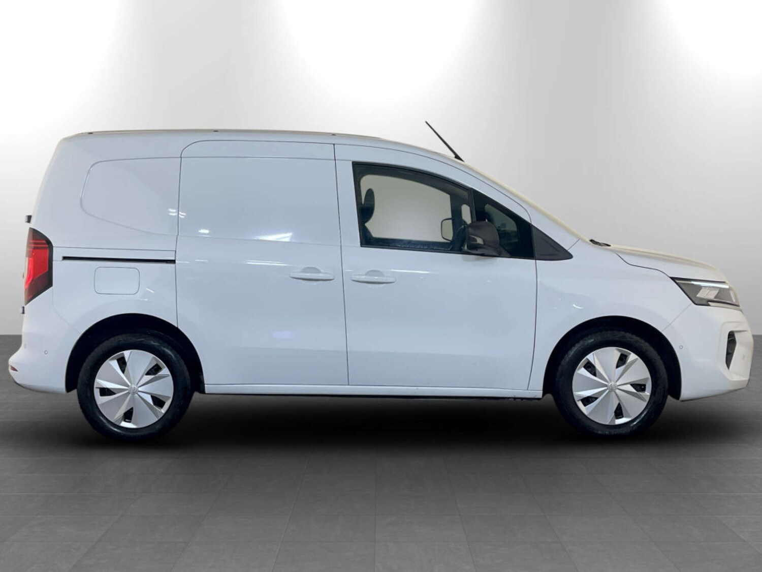 Used Nissan Other 2023 for sale - 77469976: Photo 11