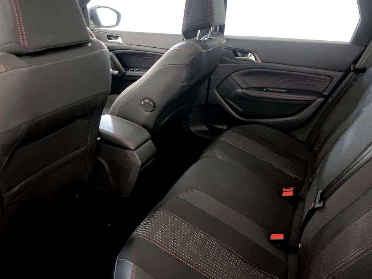 Used Peugeot 308 2018 for sale - 77734926: Photo 14