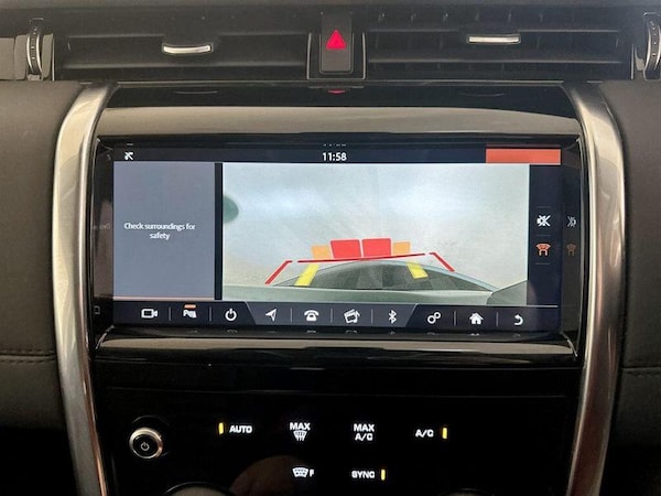 Used Land Rover Discovery Sport 2020 for sale - 76286926: Photo 21