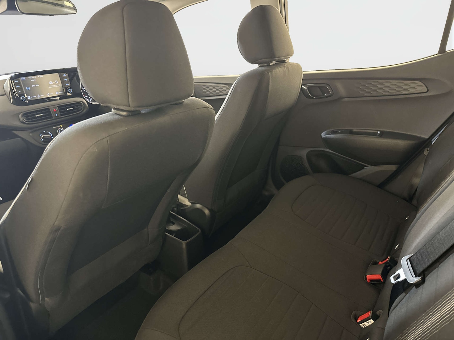 Used Hyundai i10 2022 for sale - 77989969: Photo 14