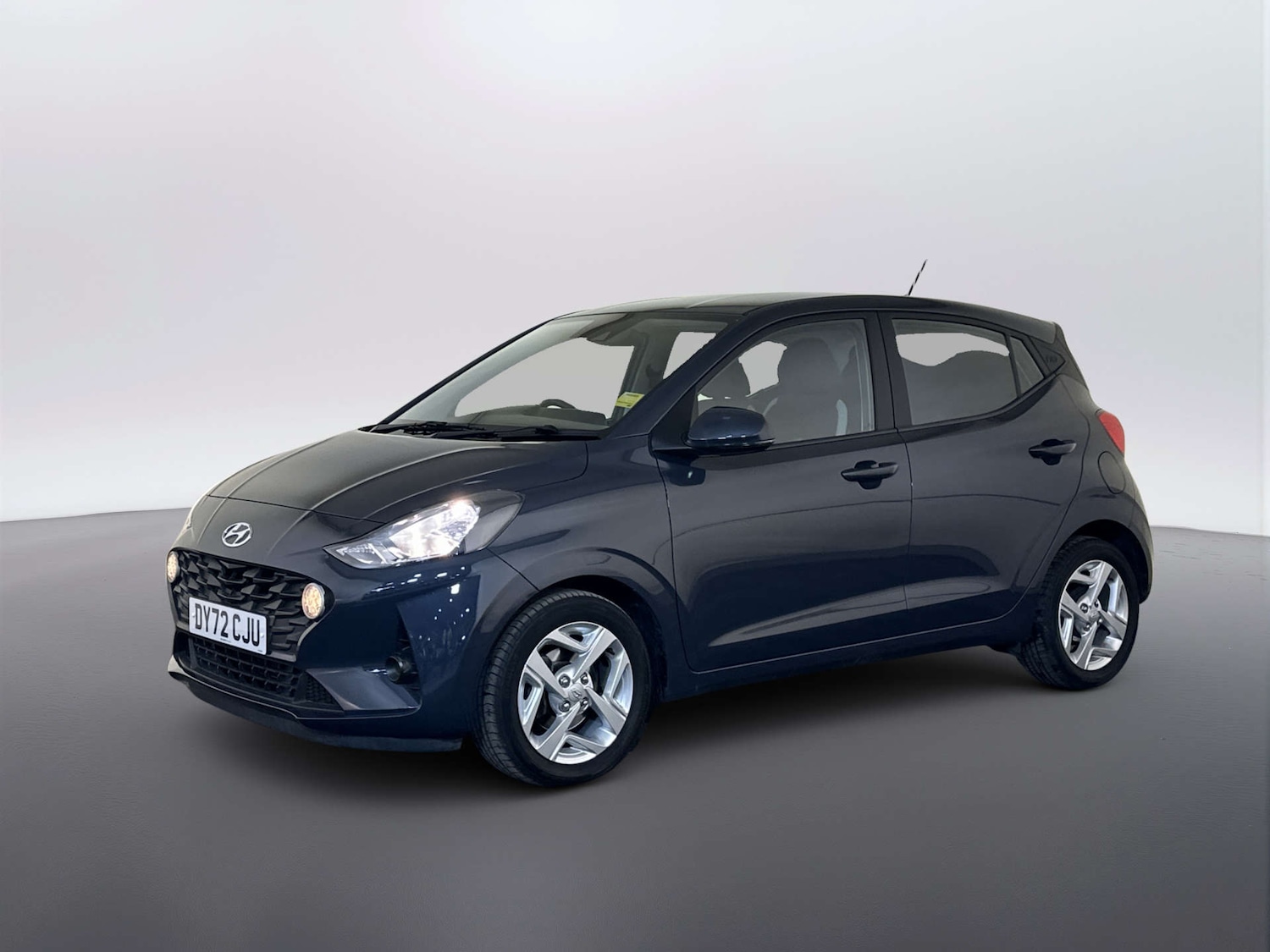 Used Hyundai i10 2022 for sale - 77989969: Photo 6