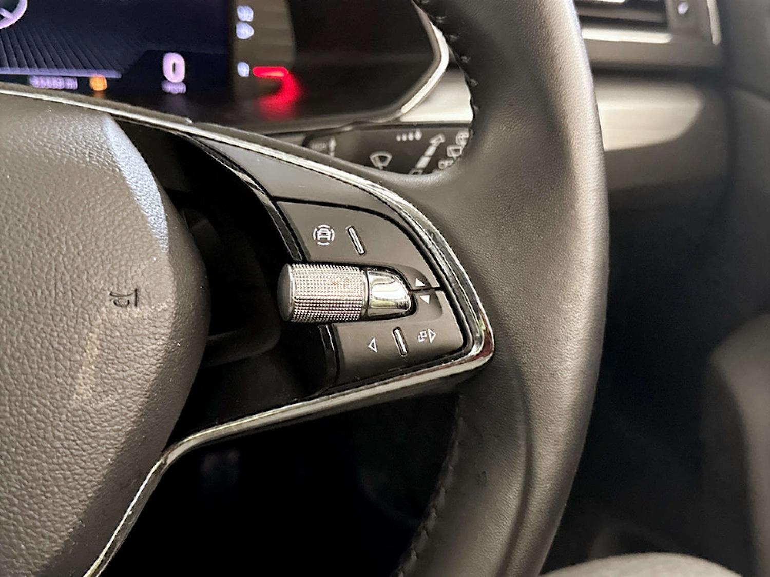 Used Skoda Superb 2023 for sale - 77328567: Photo 19