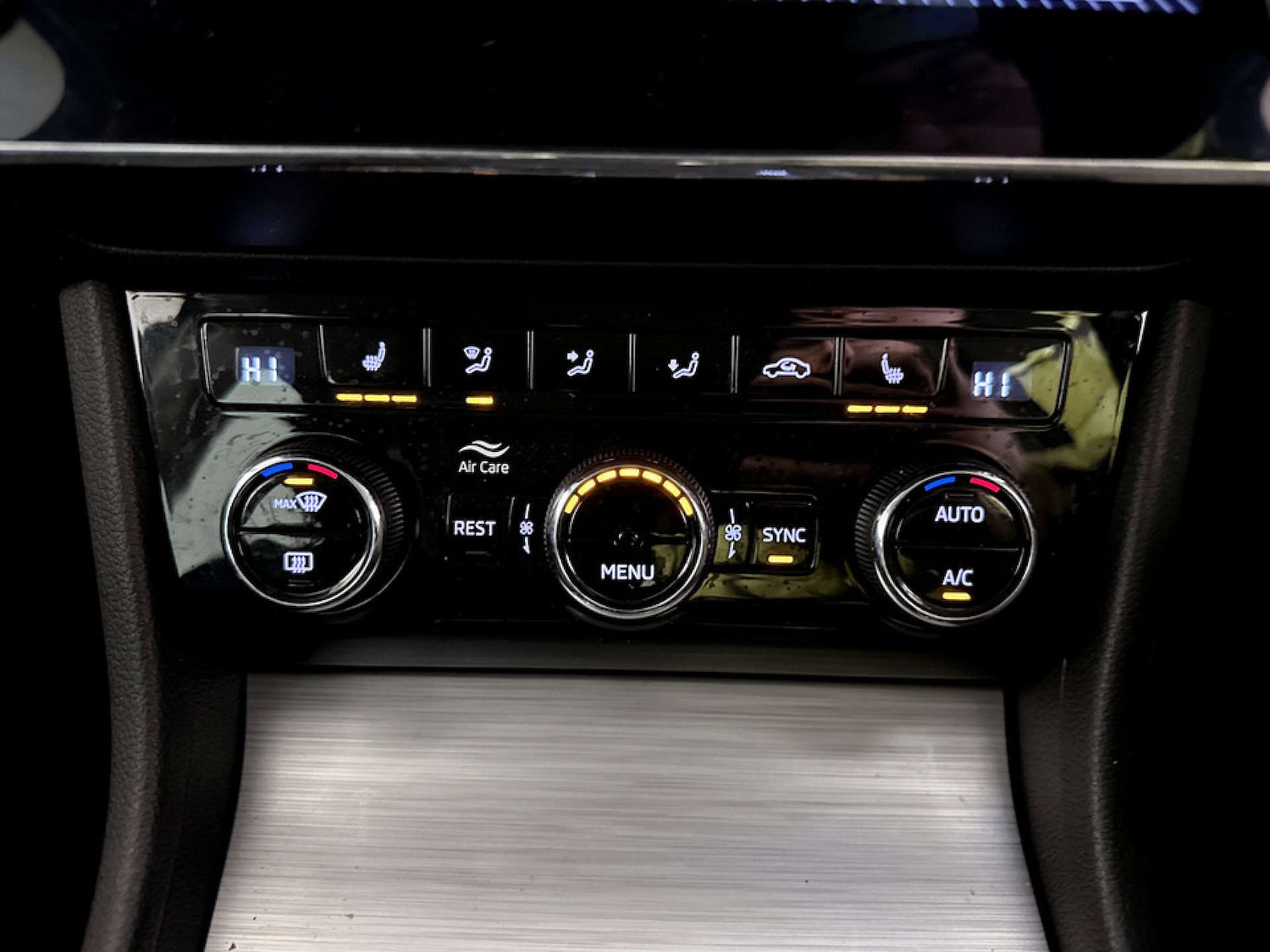 Used Skoda Superb 2023 for sale - 77328567: Photo 25