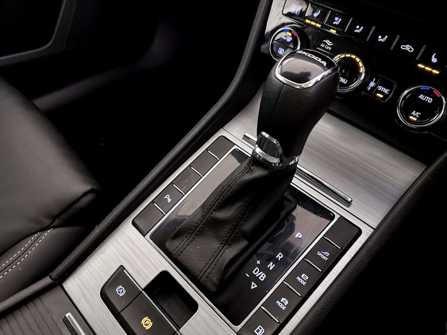 Used Skoda Superb 2023 for sale - 77328567: Photo 26