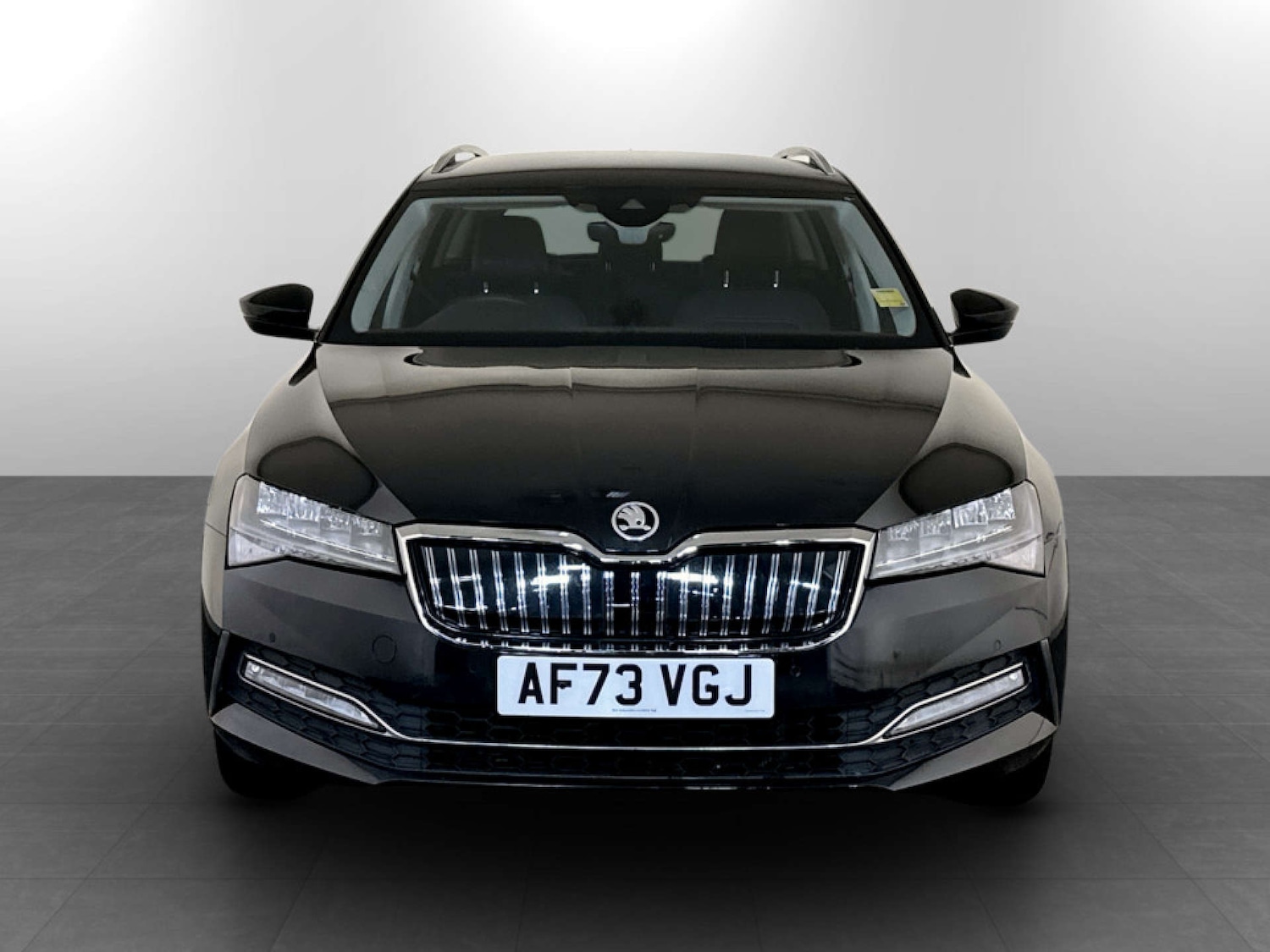 Used Skoda Superb 2023 for sale - 77328567: Photo 5
