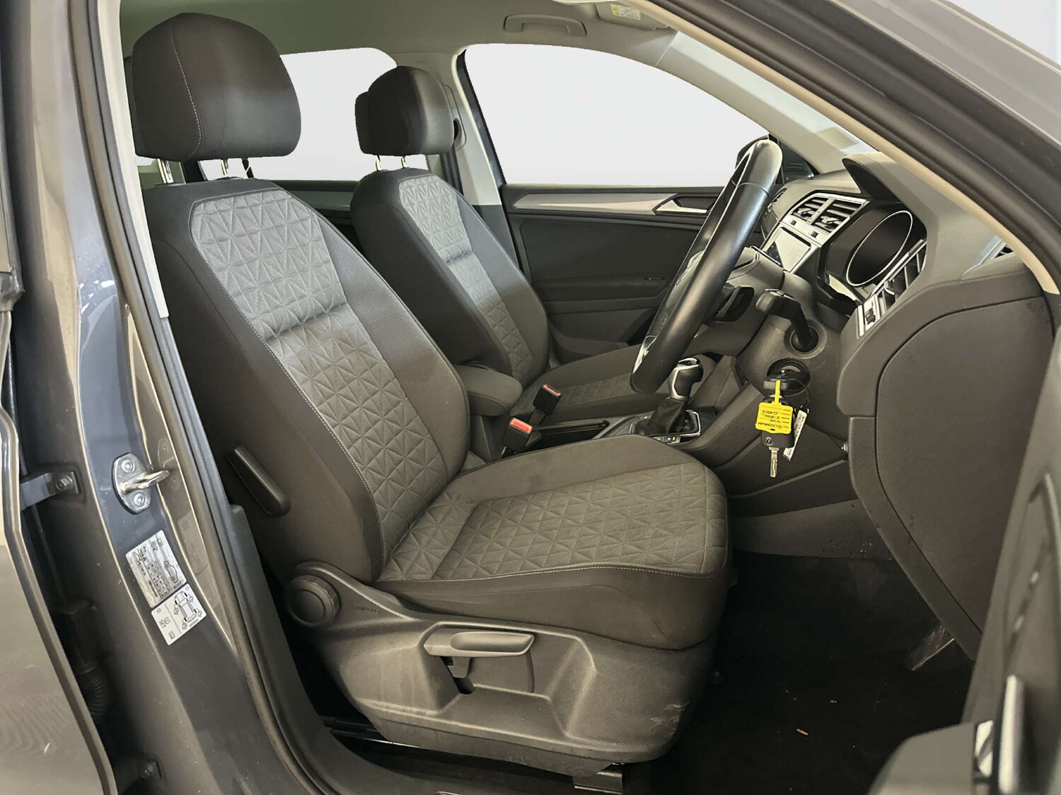 Used Volkswagen Tiguan 2023 for sale - 78154484: Photo 13