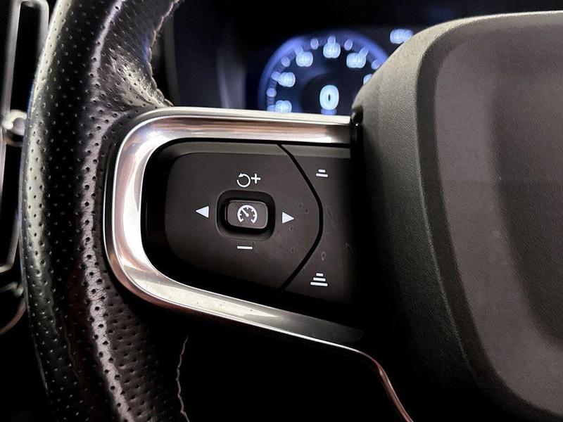 Used Volvo XC40 2018 for sale - 75982655: Photo 18