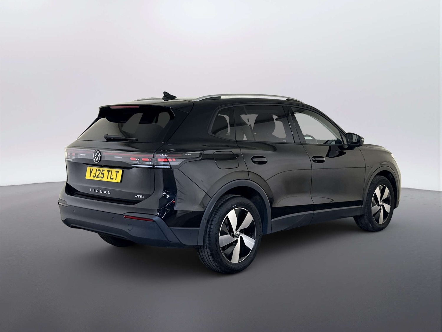 Used Volkswagen Tiguan 2025 for sale - 78150144: Photo 10