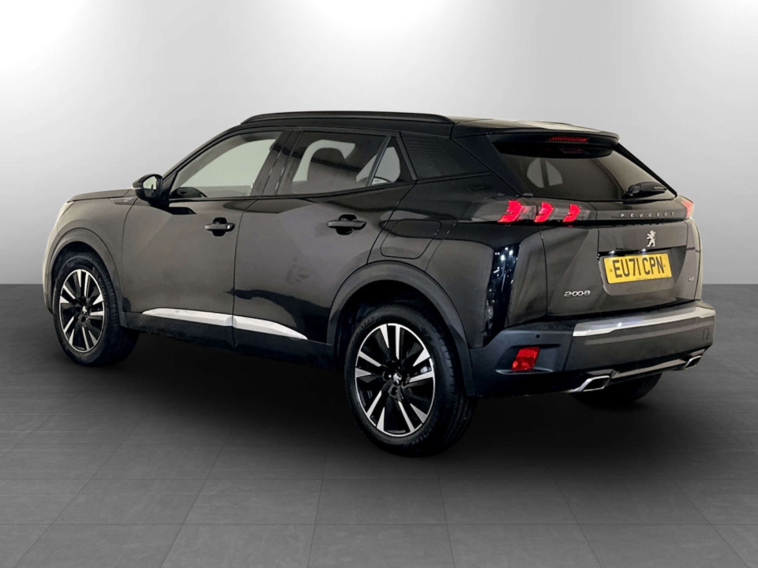 Used Peugeot 2008 2021 for sale - 77185931: Photo 8