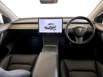Used Tesla Model Y 2023 for sale - 77336992: Photo