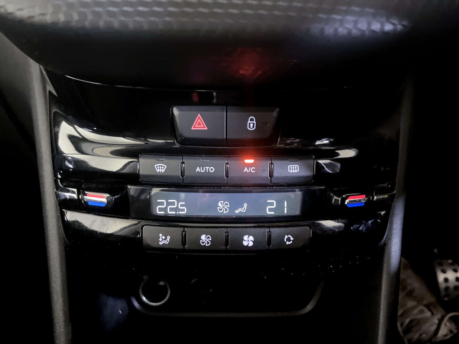 Used Peugeot 2008 2018 for sale - 77403477: Photo 26