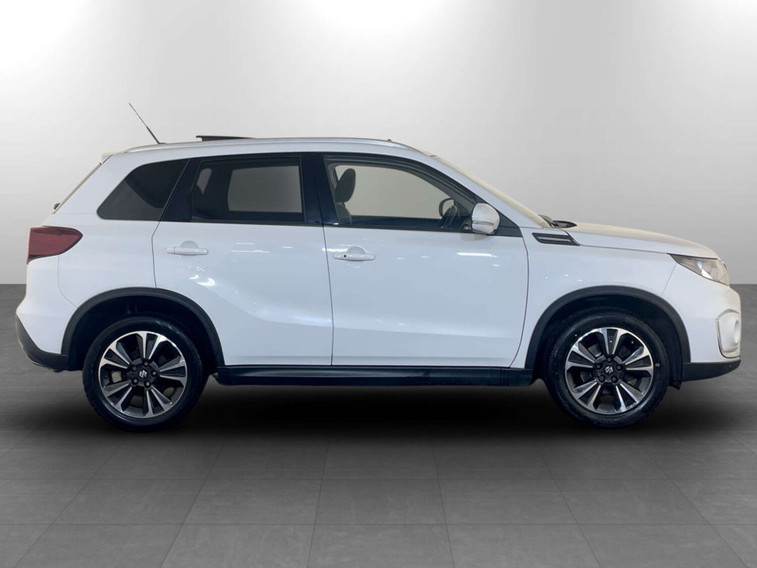 Used Suzuki Vitara 2020 for sale - 77469893: Photo 11