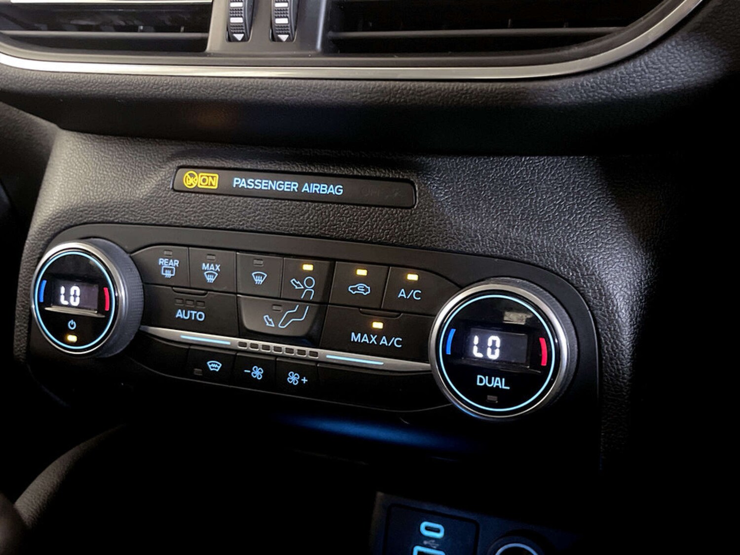 Used Ford Kuga 2020 for sale - 77655625: Photo 25