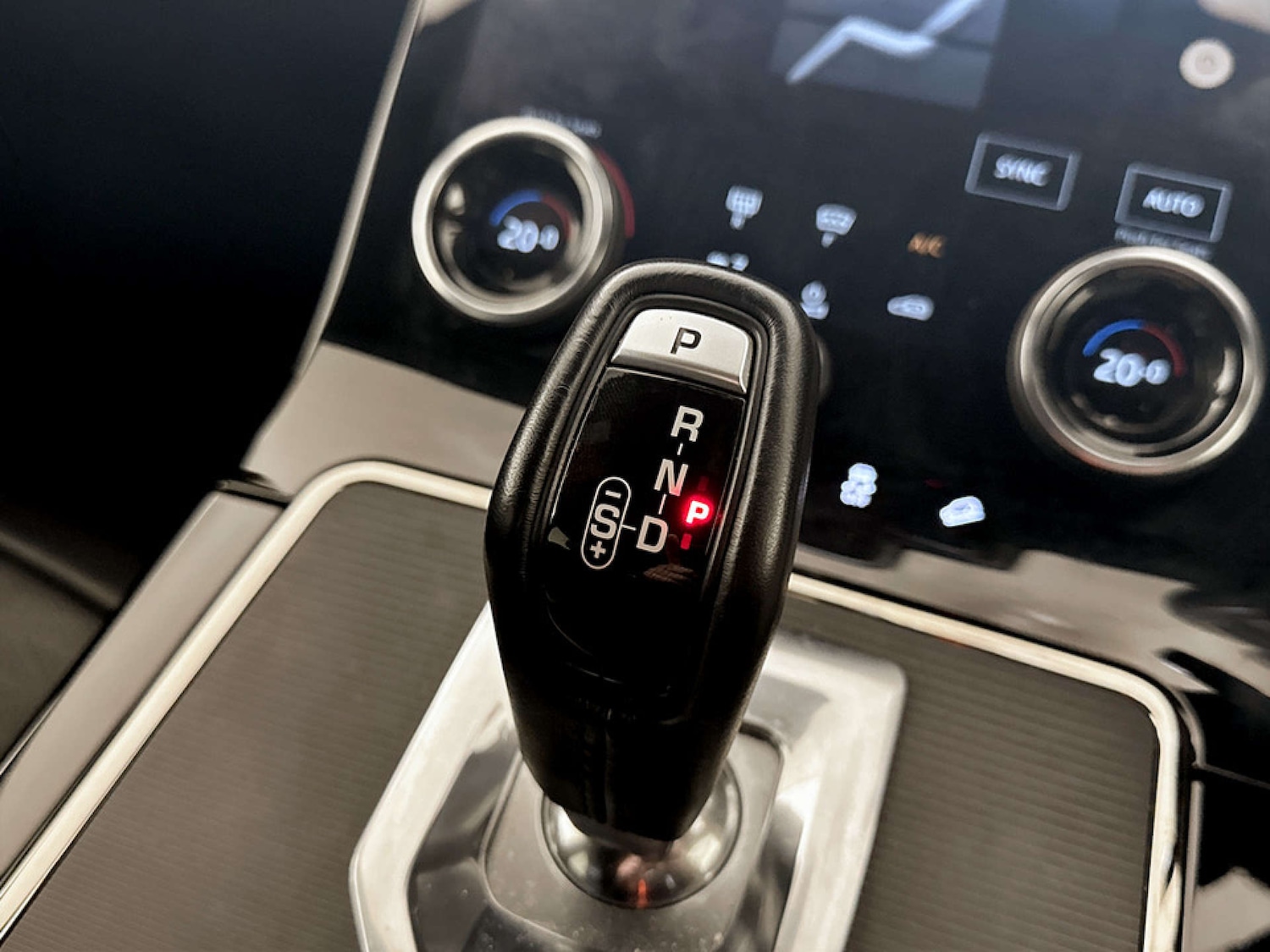 Used Land Rover Range Rover Evoque 2021 for sale - 77712947: Photo 25