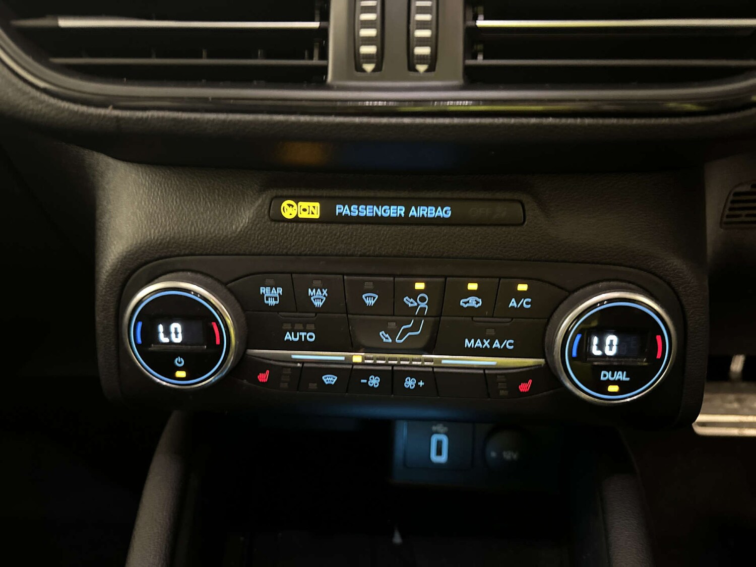 Used Ford Focus 2020 for sale - 78011081: Photo 24