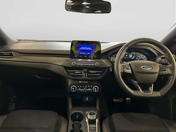 Used Ford Focus 2020 for sale - 78011081: Photo