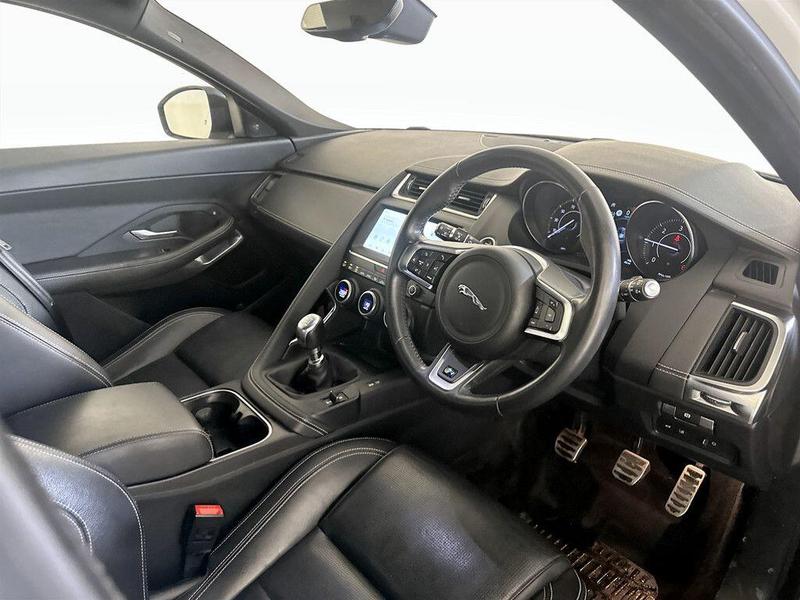 Used Jaguar E-Pace 2019 for sale - 76625361: Photo 15