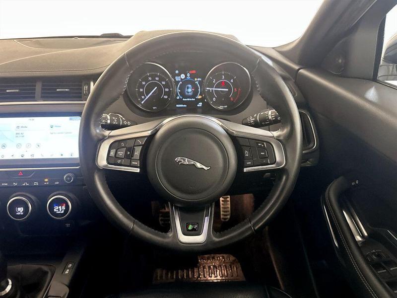 Used Jaguar E-Pace 2019 for sale - 76625361: Photo 16
