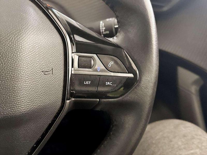 Used Peugeot 2008 2021 for sale - 76738804: Photo 19