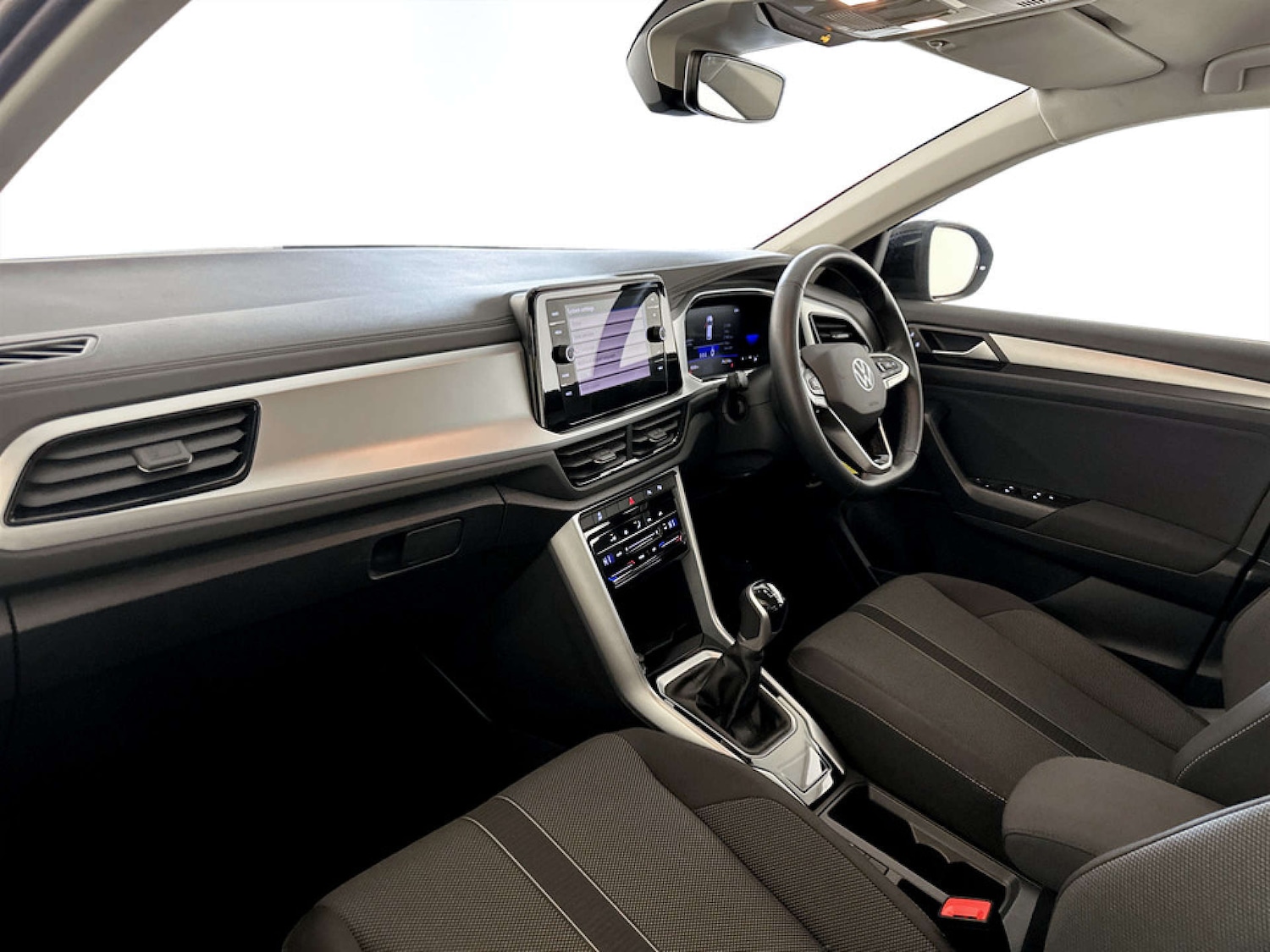 Used Volkswagen T-Roc 2023 for sale - 77288538: Photo 10