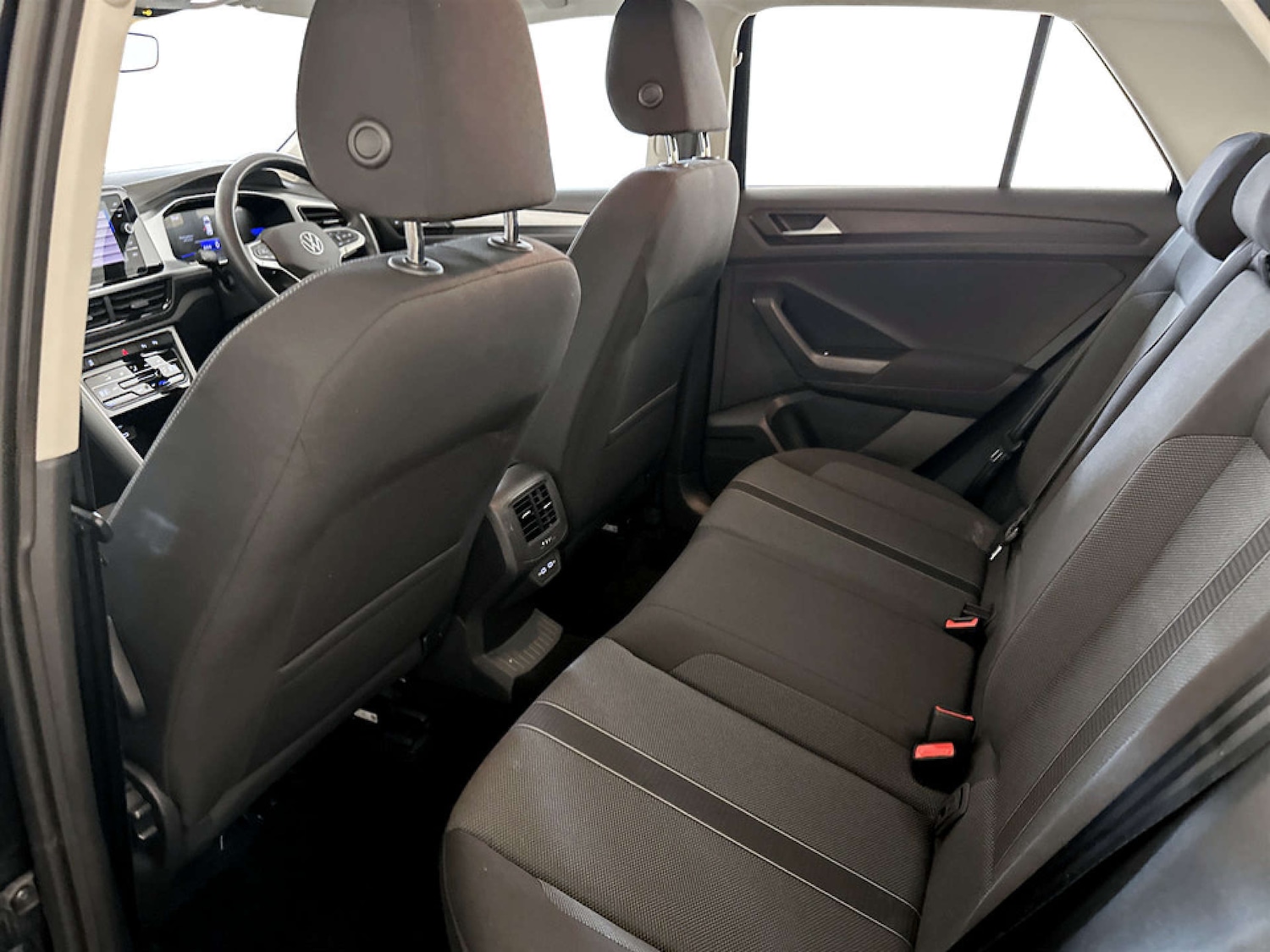 Used Volkswagen T-Roc 2023 for sale - 77288538: Photo 12