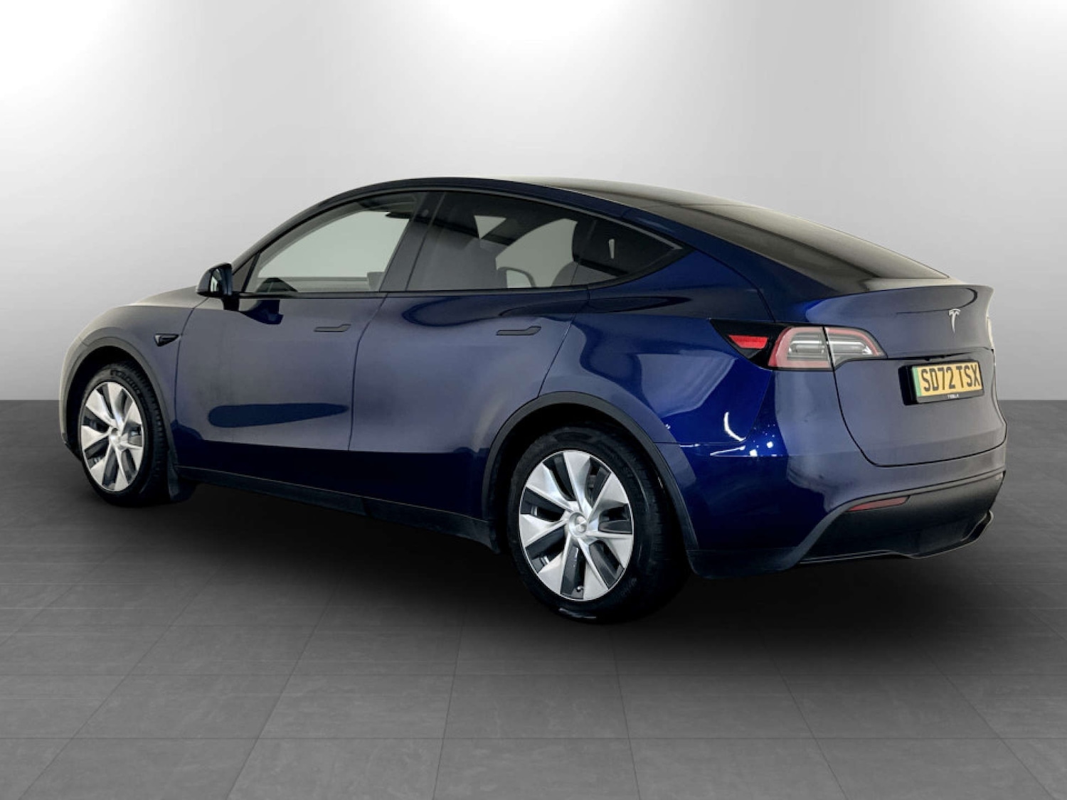 Used Tesla Model Y 2022 for sale - 77701578: Photo 8