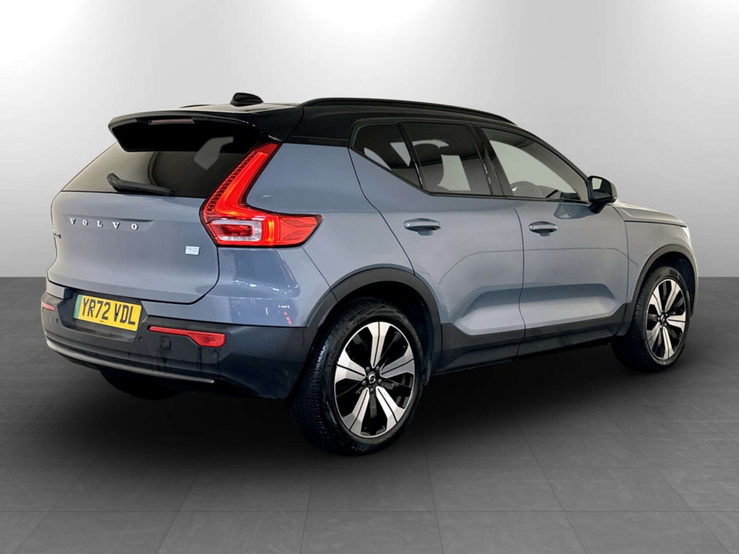 Used Volvo XC40 2022 for sale - 77186099: Photo 10