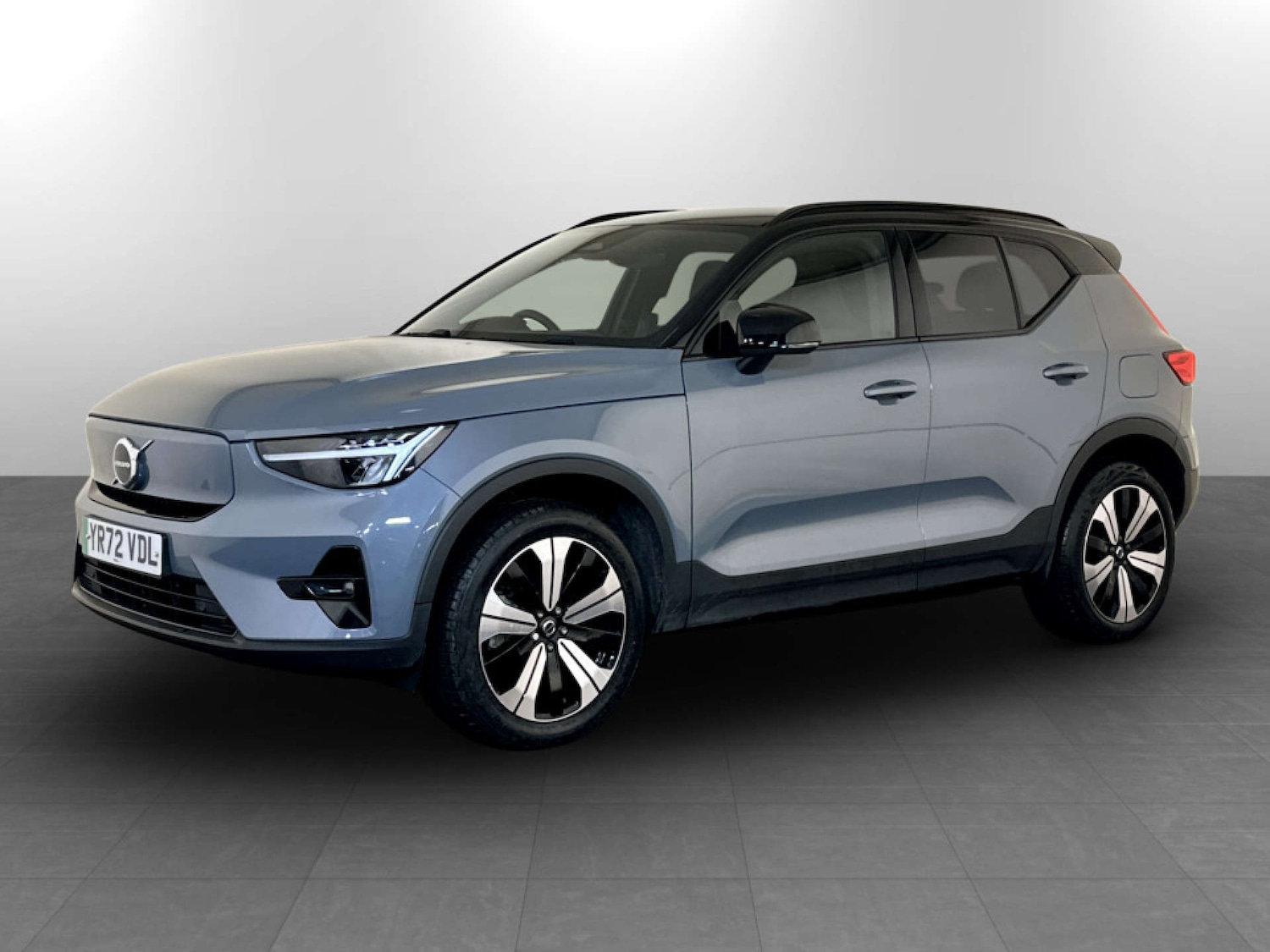 Used Volvo XC40 2022 for sale - 77186099: Photo 6