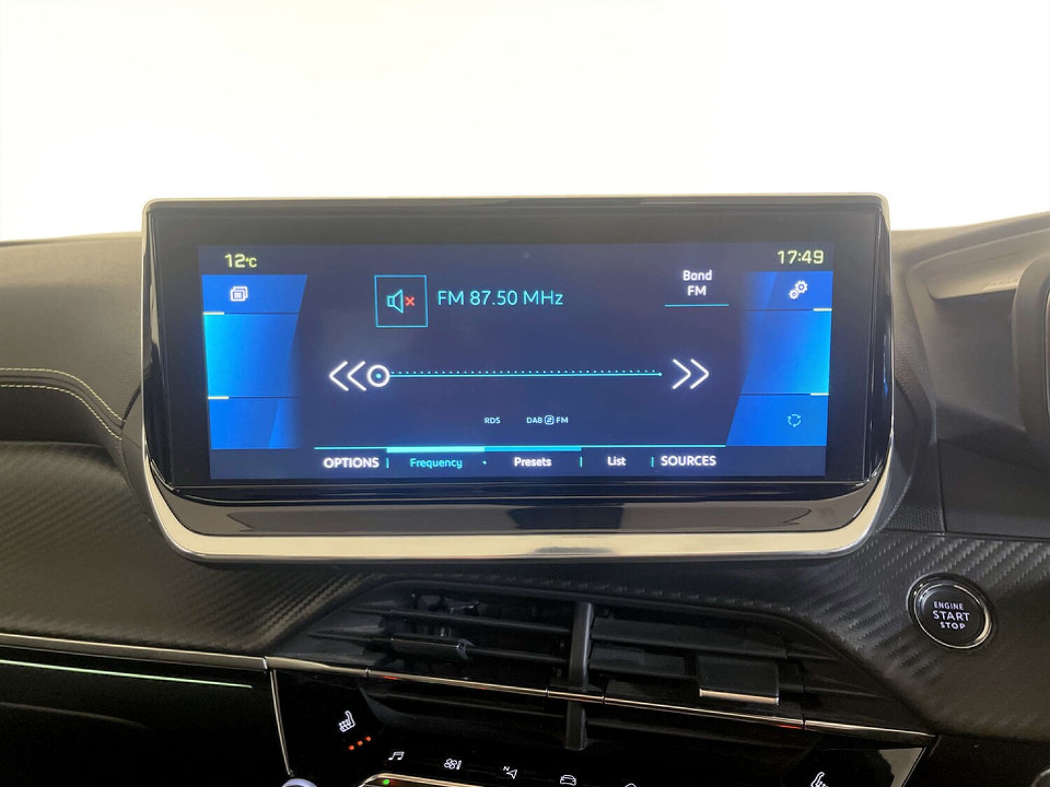 Used Peugeot E-2008 2020 for sale - 77701563: Photo 23