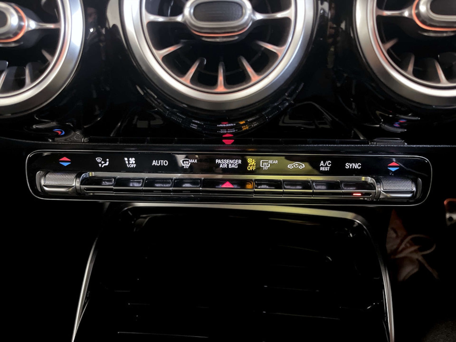 Used Mercedes-Benz A-Class 2019 for sale - 77185804: Photo 27