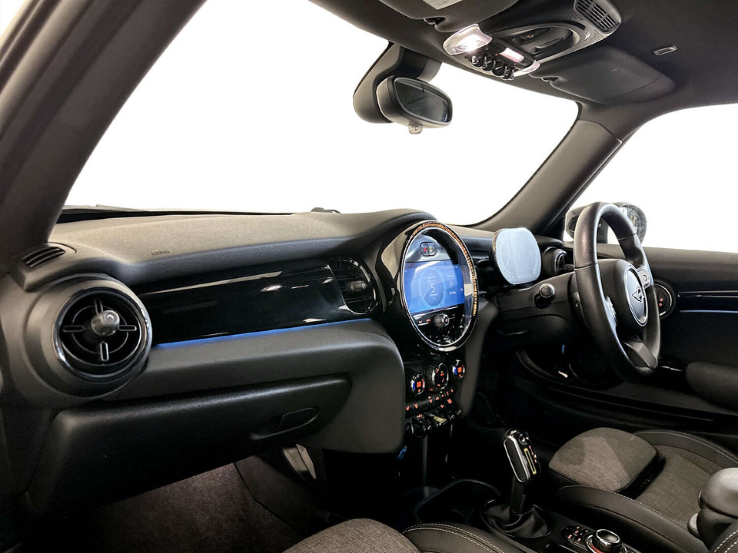 Used MINI Hatch 2021 for sale - 77449535: Photo 11